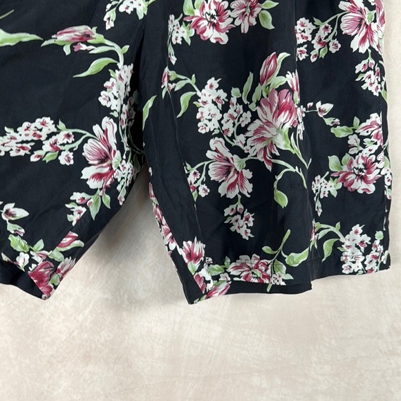 Vintage Hattie Carnegie 100% Silk Pleated Shorts Small Flowy Boho High Waist - Picture 5 of 14
